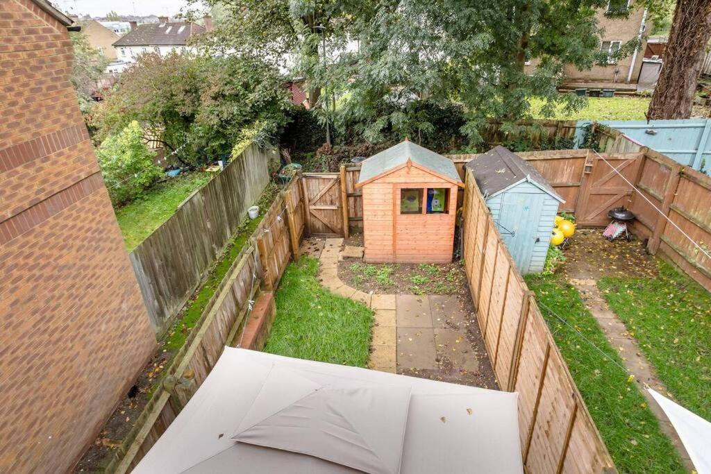 Quiet & Secluded St Albans House Exterior foto